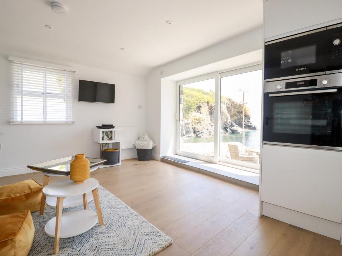 Beach Cottage Helston Exterior photo